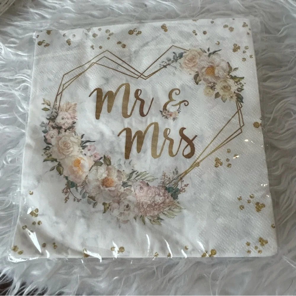 New Anniversary/Wedding Party Supply Set 24 Servings Plates Cutlery Disposable